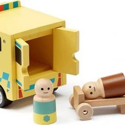 Kids Concept - Ziekenwagen Aiden - Houten Speelgoed - Hout - -bouwsets Verkoopwinkel 550x287 2