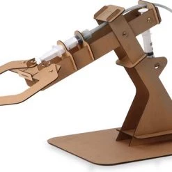 Kikkerland DIY Hydraulic Claw - Bouwpakket - Leer Over Robotics - Creatief 6 Kikkerland DIY Hydraulic Claw - Bouwpakket - Leer Over Robotics - Creatief -bouwsets Verkoopwinkel 550x384 6