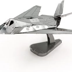 Metal Earth F-117 Nighthawk Modelbouwset