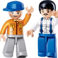 Sluban Town - Tractor -bouwsets Verkoopwinkel 550x514 10